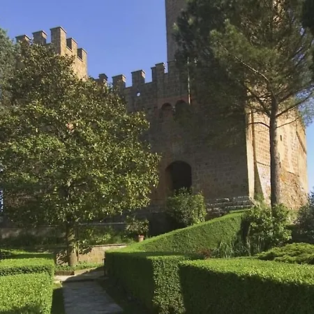Apartment Osteriola Sleeps 2 Pool Wifi T763076