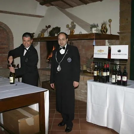 Osteriola Sleeps 2 Pool Wifi T763076 Apartment *
